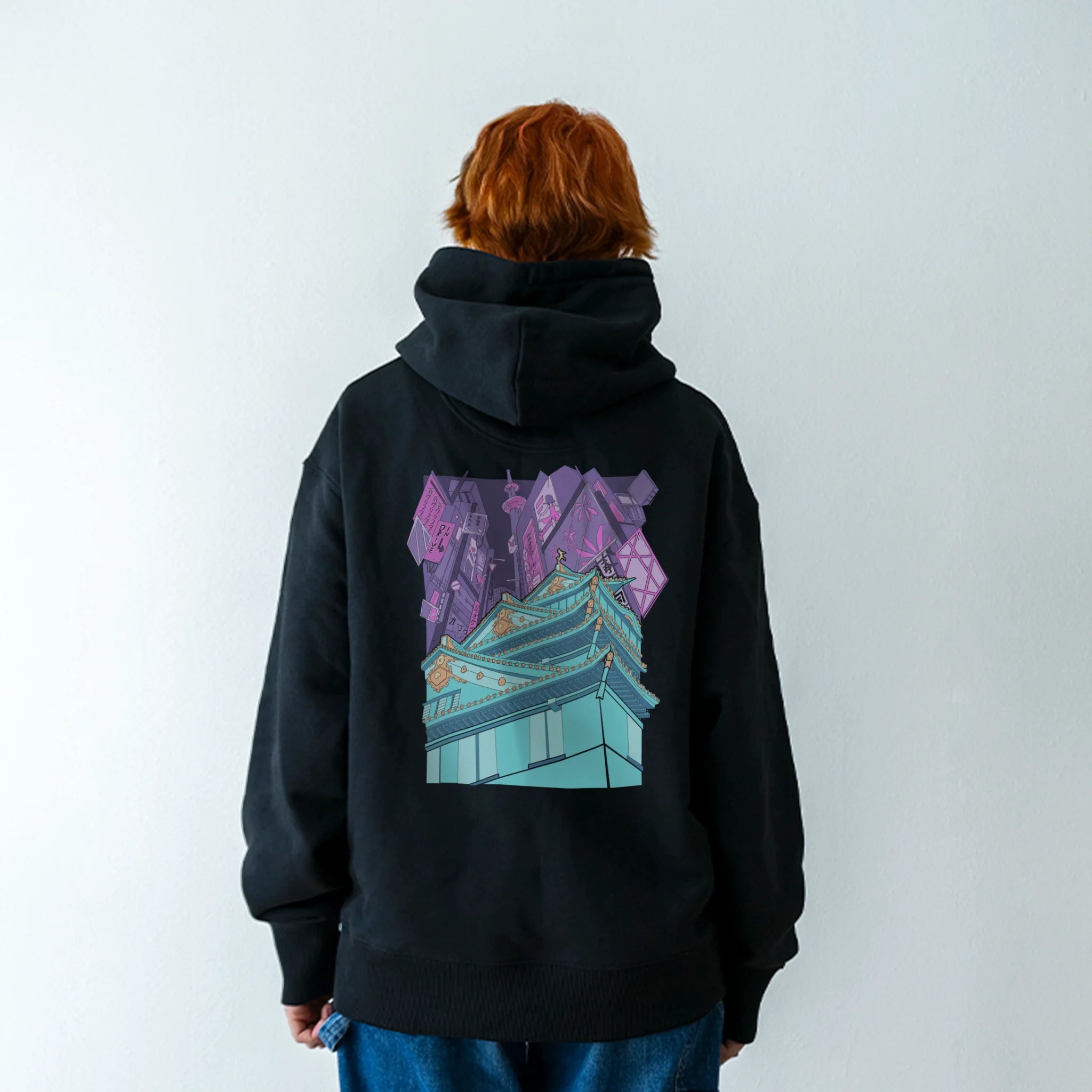 Schwarzer Unvind Oversize Hoodie mit Tokio Osaka Schloss Rueckseite